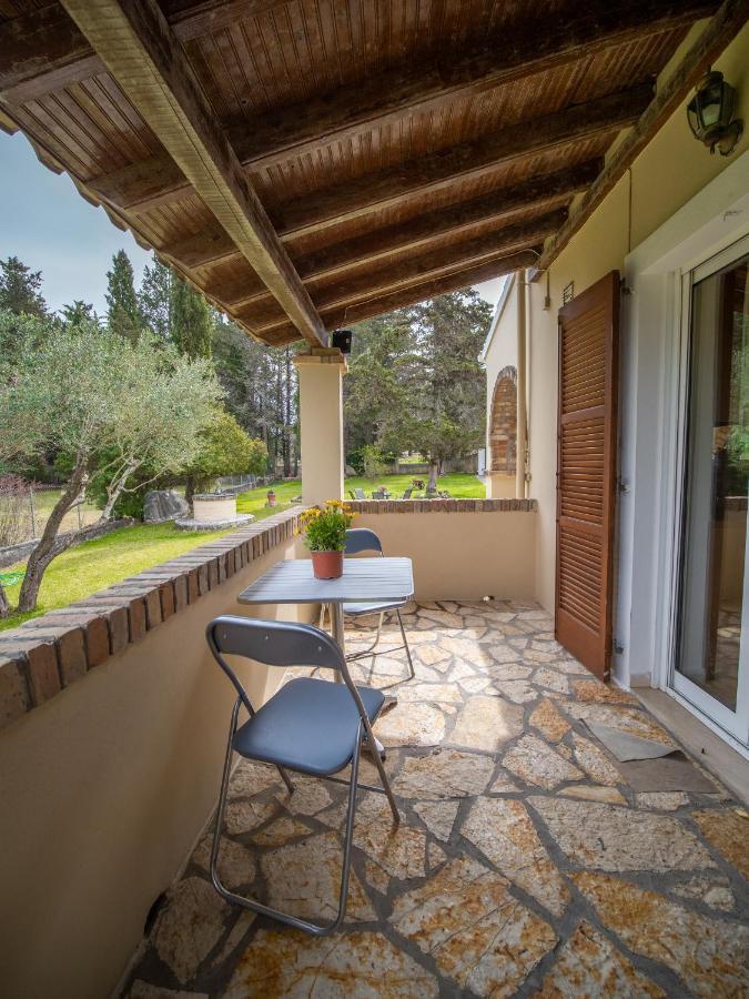 Villa Haris Gazatika Екстер'єр фото